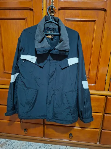 Jaqueta Quiksilver preta M
