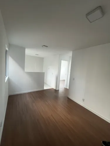 Alugo apartamento em campo largo 
