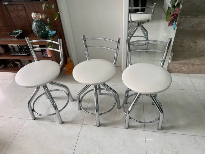 Banqueta giratória 