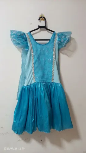 Vendo ou troco Vestido frozen