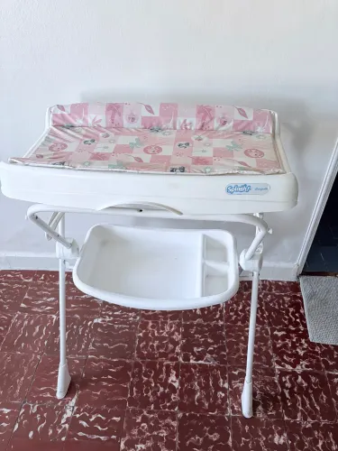 Banheira infantil burigotto com suporte