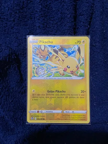 Carta Pokémon pikachu