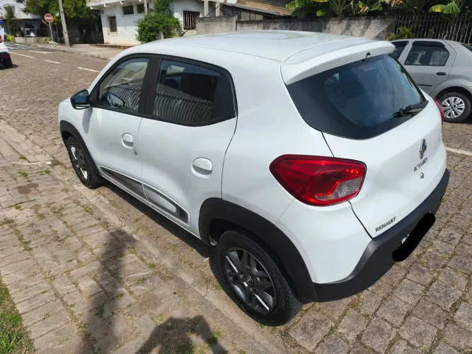Renault Kwid Intense 1.0 Flex 12V 5P Mec. 2021