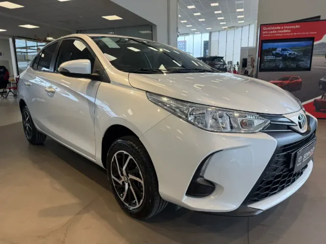 Toyota Yaris XL Live Sedan 1.5 Flex 16V 4P AUT 2025