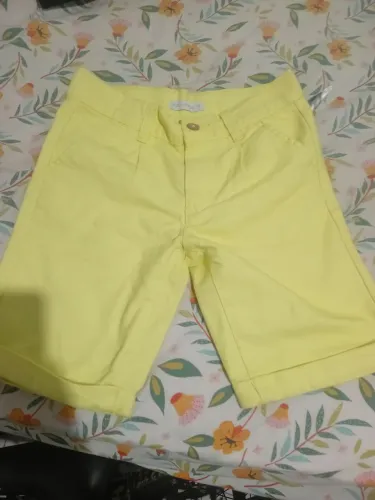 Short jeans