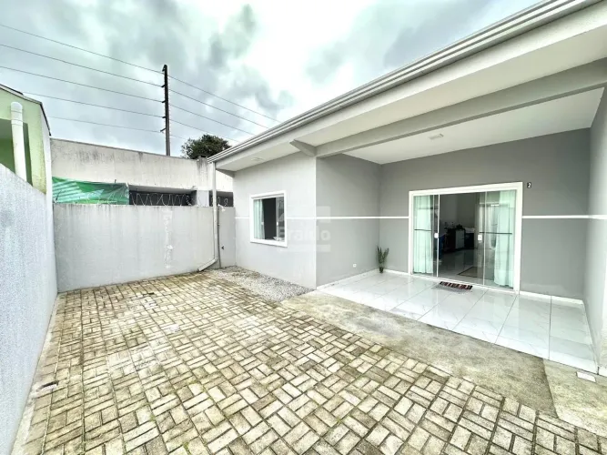 Casa a venda em Balneário Canoas - Pontal do Paraná, PR