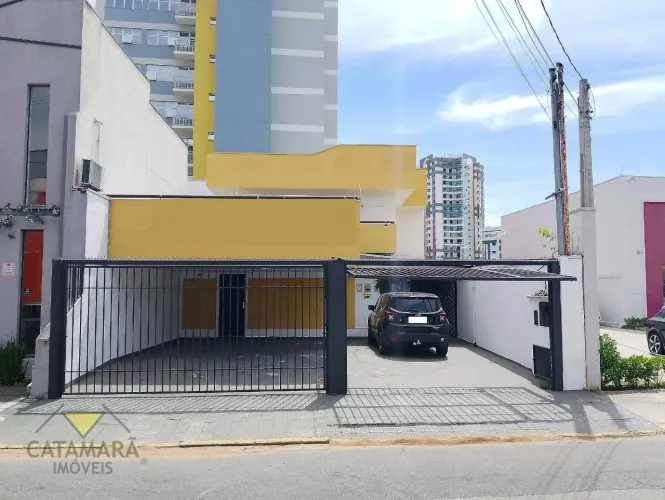 Casa à venda, 200 m² por R$ 2.500.000,00 - Parque Monte Líbano - Mogi das Cruzes/SP