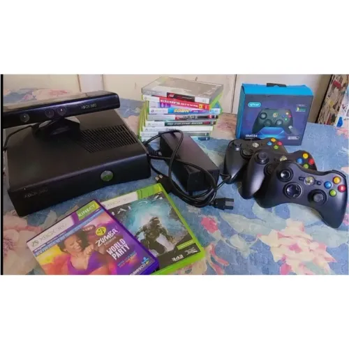 Xbox 360 slim novo completo com 4 controles + 10 jogos originais+ HD de 250 GB e Kinect 