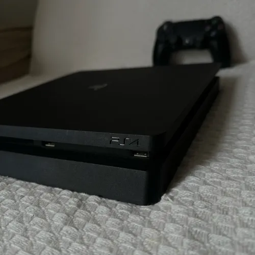 Ps4 slim de 1 tera