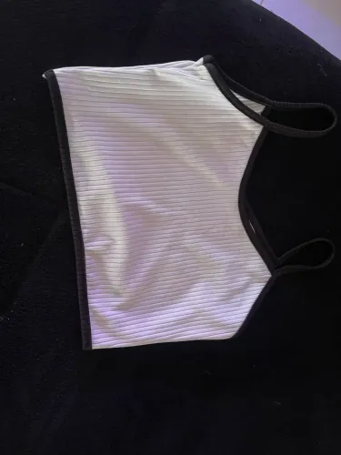 Peças de 20$ e 25$ varios modelos tamanho M 