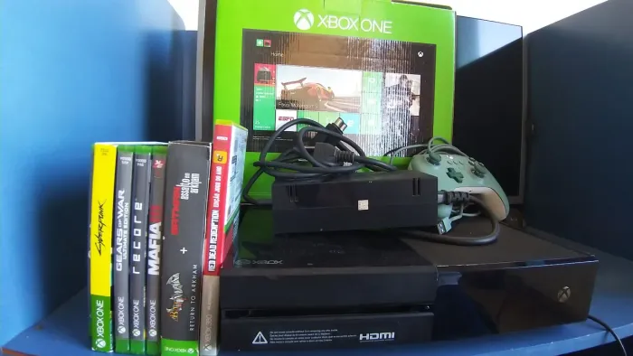 Vendo Xbox FAT HD 1TB+7 jogos mídia física 