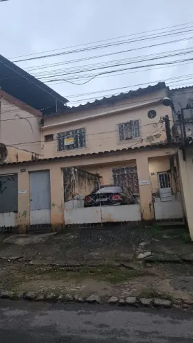 ALUGO APARTAMENTO 2 QUARTOS EM JARDIM AMÉRICA - RJ | R$ 1.150,00 |
