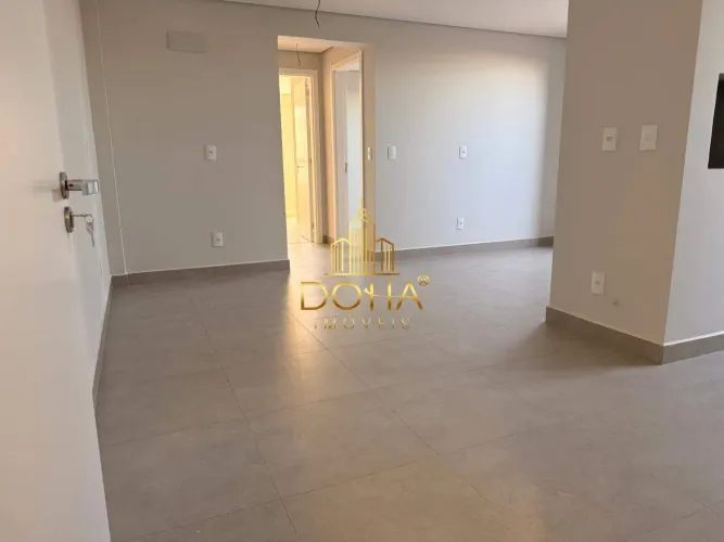 SEU NOVO LAR ESPERA POR VOCÊ: PRATICIDADE E CONFORTO COM 02 QUARTOS E 01 SUÍTE!