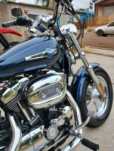 XL 1200 C ACIMA DA MÉDIA