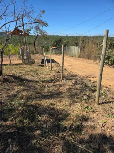 Vendo chácara de 2.000 metros próximo a Vila Amanda a 4 km do asfalto 
