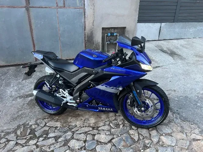 Moto R-15
