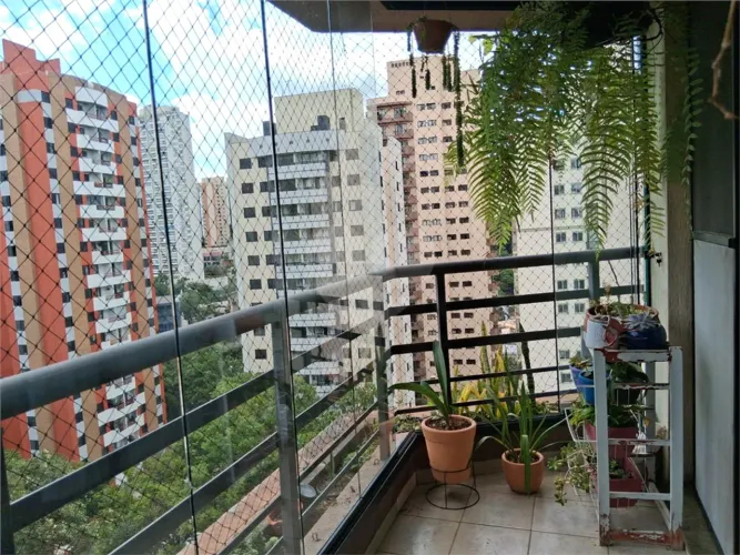 Apartamento à venda com 4 quartos, sendo 1 suíte, no condomínio Millenium, São Paulo - SP