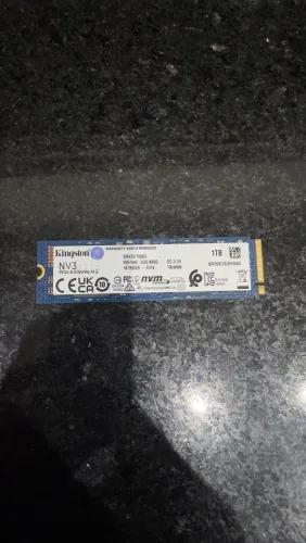 SSD Kingston NV3 1TB M.2 2280 PCIe 4.0 NVMe 6000 MB/s