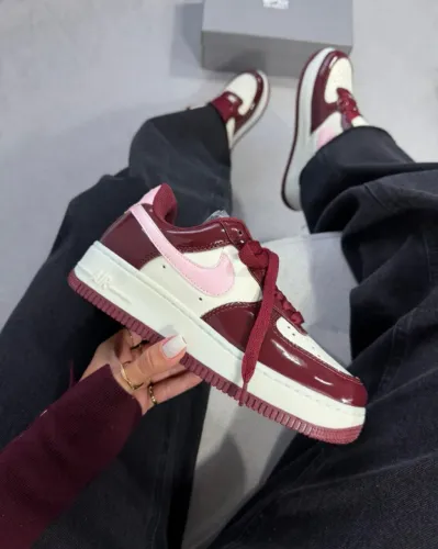 Tenis Nike air force luxo