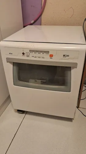 Lavadeira de Louças