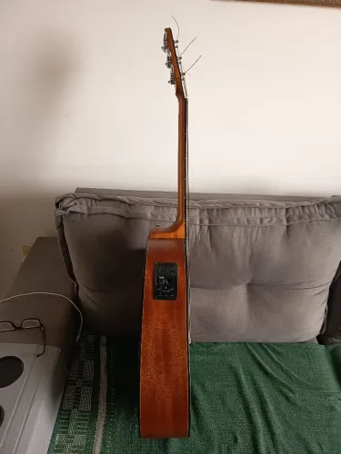 Violão elétrico