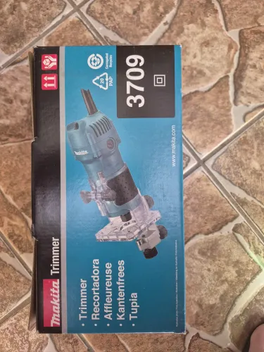 Tupia makita 220V