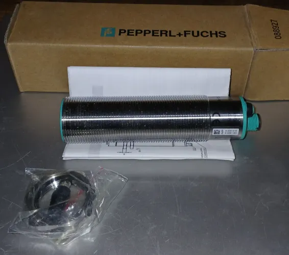Sensor ultrasonico  Pepperl+Fuchs uc2000