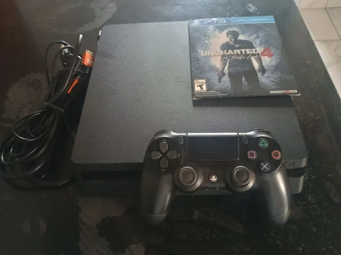 VENDO PS4 USADO COMPLETO EM PERFEITAS CONDIÇÕES