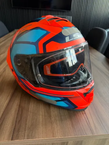 Capacete LS2