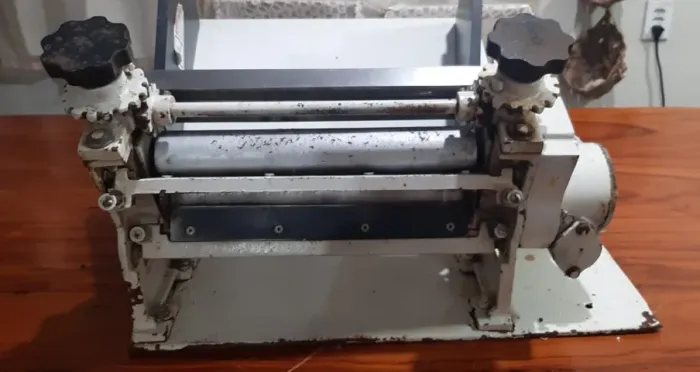 Cilindro Laminador de Massas Industrial (Mesa)