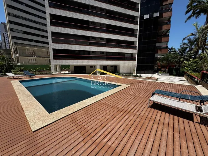 Apartamento à Venda a 50m da Beira-Mar | 340m² | 4 Suítes | Vista Mar