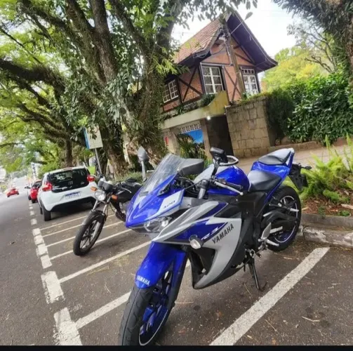 Vendo r3 : 24.000