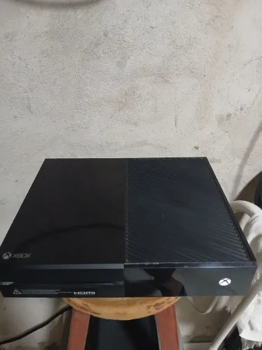 Vende-se xbox one fat 