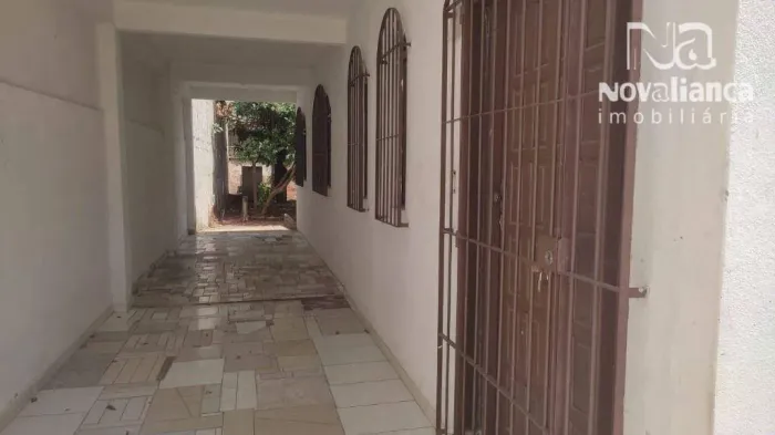 Casa com 3 quartos para alugar, 110 m² - Santa Mônica - Vila Velha/ES