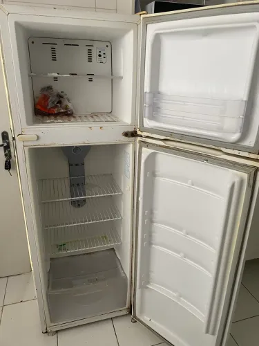 Geladeira usada