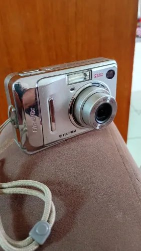 Câmera digital Fujifilm Finepix A500