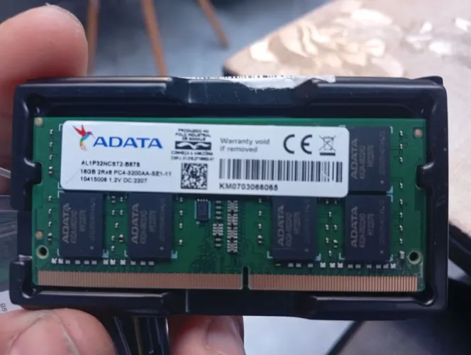 Memória Ddr4 16gb notebook (semi nova)