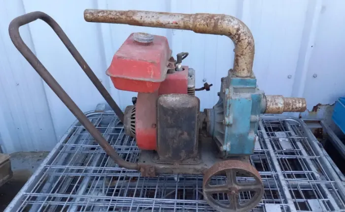 MOTOBOMBA A GASOLINA 5.5HP