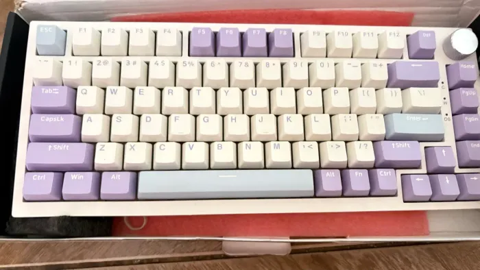 Teclado mecânico Ajazz AK820 RGB