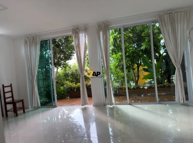 Imperdível casa à venda em São Paulo-SP, Vila das Belezas: 7 quartos, 1 suíte, 3 salas, 3 