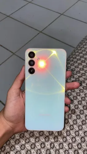 Troco um Samsung A15 Novo por qualquer iphone, 8plus ou qualquer outro usado
