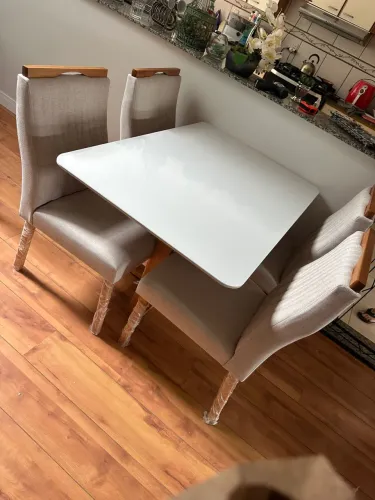 Mesa de Jantar 6 Lugares 100% Madeira 120x90