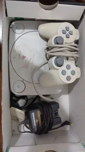 PlayStation 1 one usado 