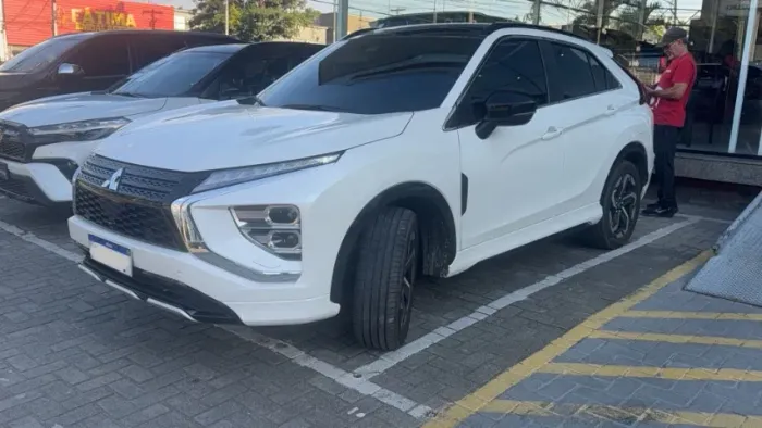 Mitsubishi Eclipse Cross HPE-S 1.5 16V 165cv Aut. 2027