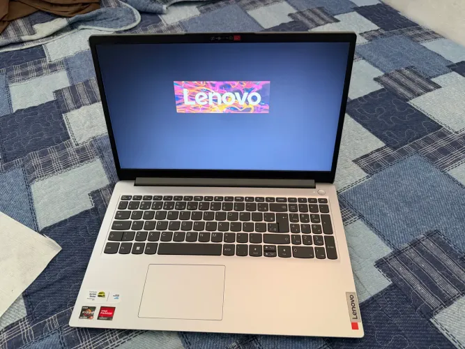 Notebook Lenovo IdeaPad 4GB 256gb