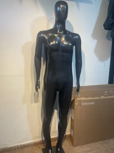 Maniquim masculino