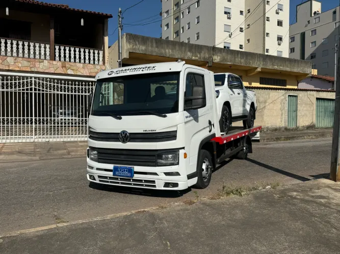 Vw express com prancha reboque categoria B