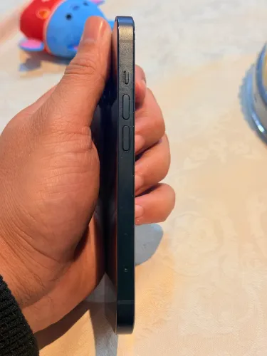 iPhone 14 128 GB