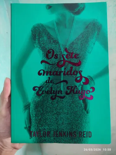 Os Sete maridos de Evelyn Hugo livro