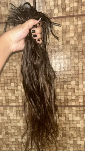 Cabelo humano moreno iluminado